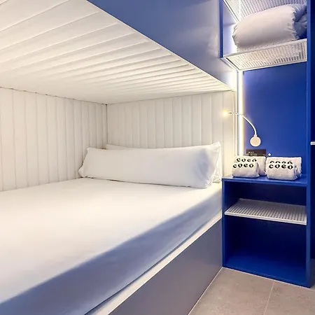 Coeo Hernan Ruiz Rooftop Pool Hostel Málaga Chambre photo